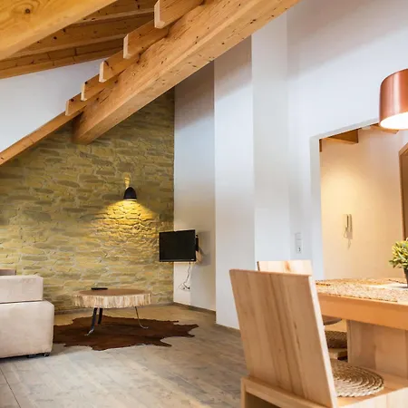 Kuckucksnest Schwaerzenbach * Titisee-Neustadt